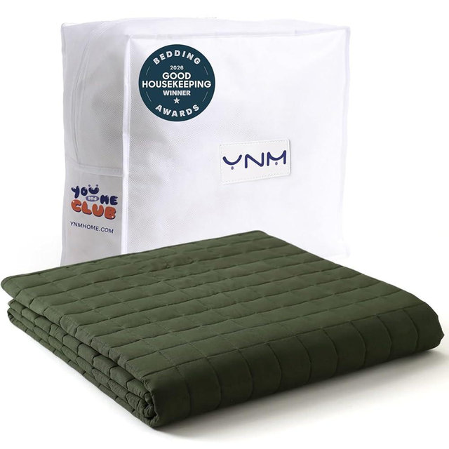 YnM Cotton King Size Weighted Blanket for Adults (88x104 Inches, 20 Pounds, Army Green), Smallest Compartments with Cooling Glass Beads,Heavy Blanket for Two Persons of 90~160lbs on Queen or King Bed