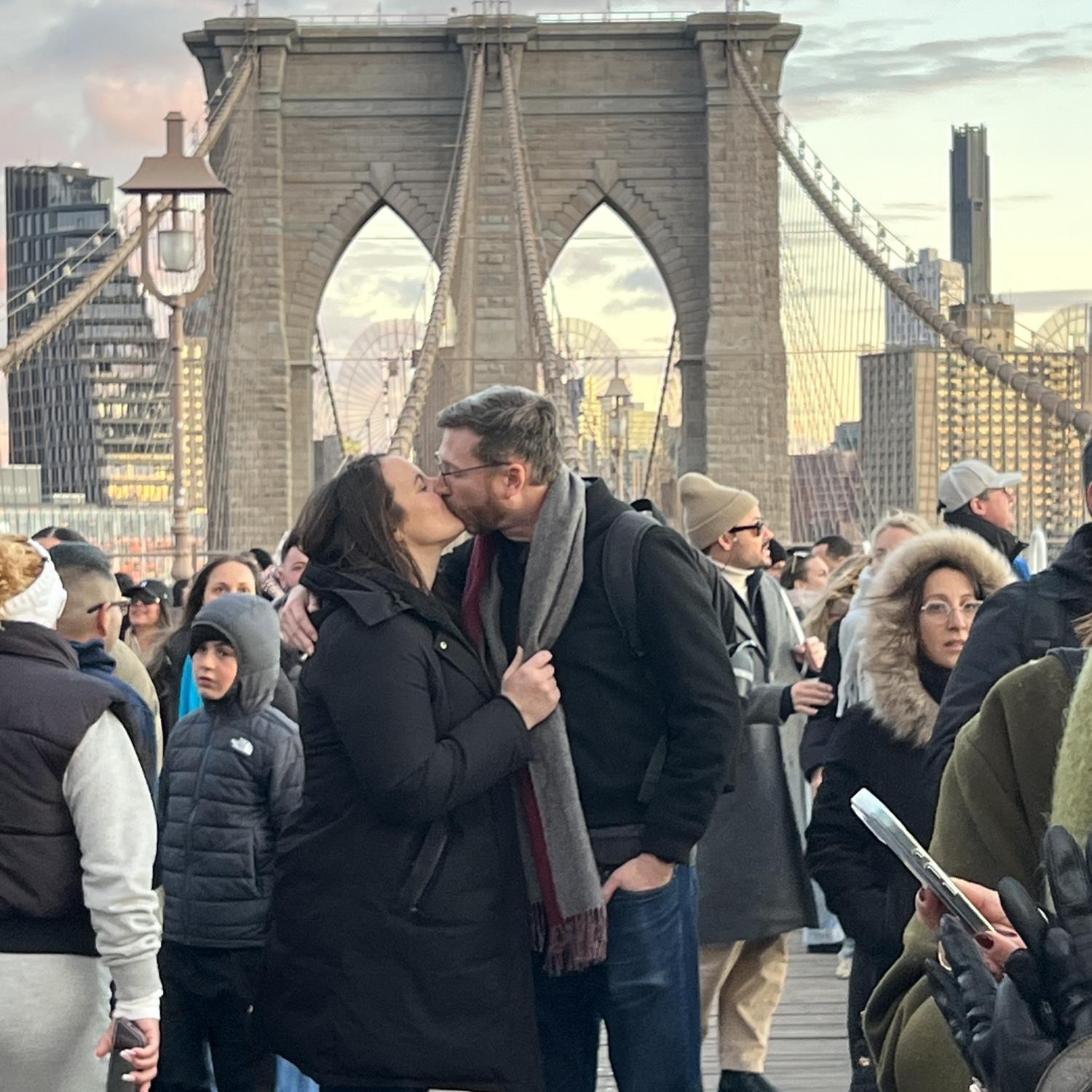 When Casey and Jeremy were planning their trip to New York, Casey said she was going to make him kiss her all over the city...and that's just what she did!