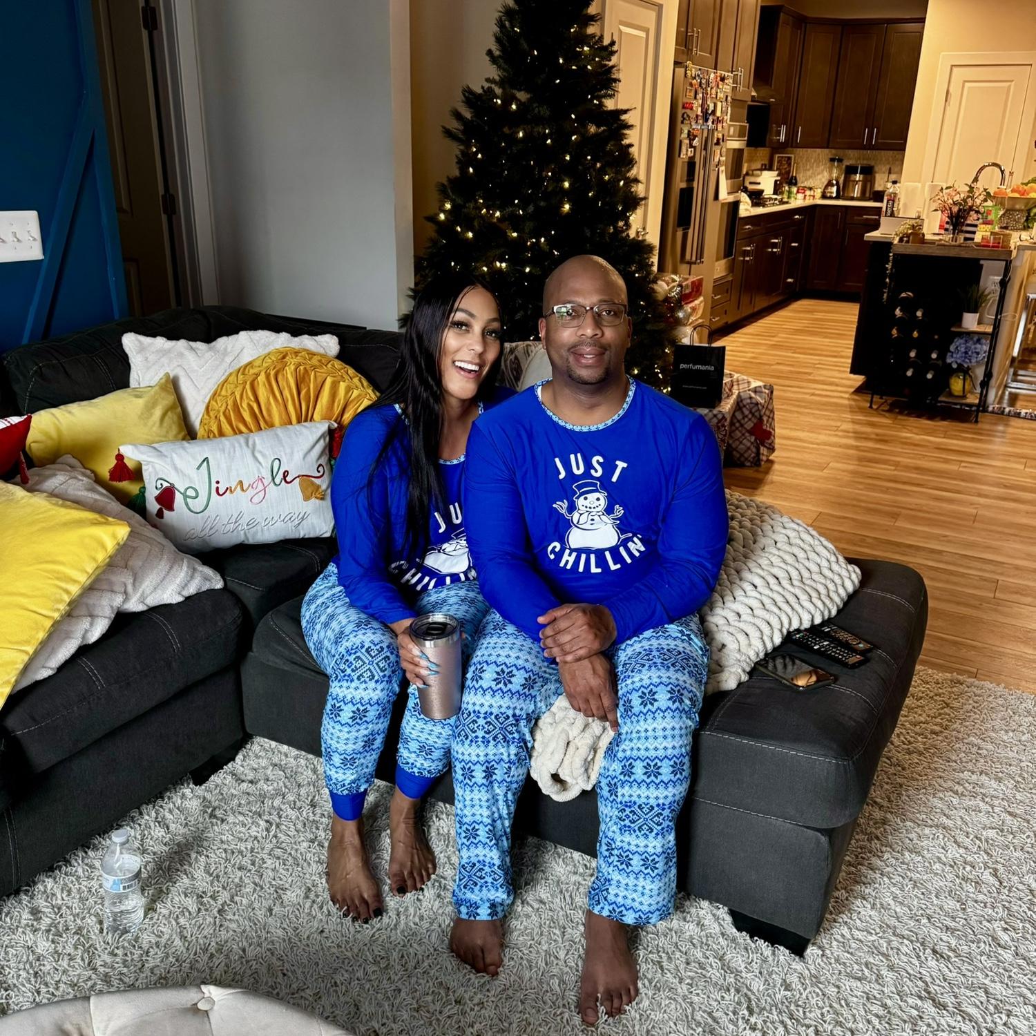 Twin, where have you been...LOL! #merrychristmastwin