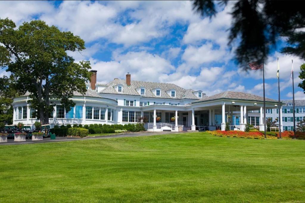 The Wedding Website of Caitlin Colman and Michael Sweeney