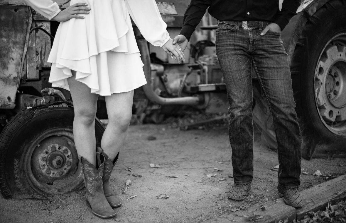 The Wedding Website of Victoria Oshana and Christian Maio