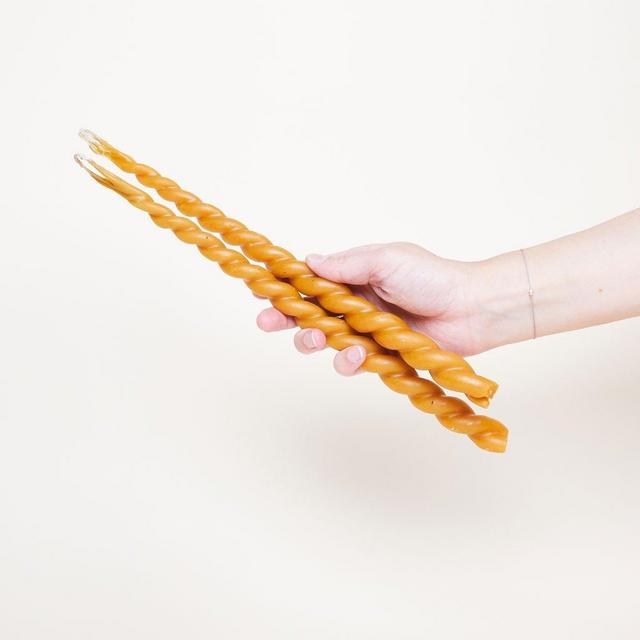 Twisted candlesticks