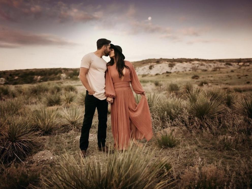The Wedding Website of Arin Munoz and Jacob Behrhorst