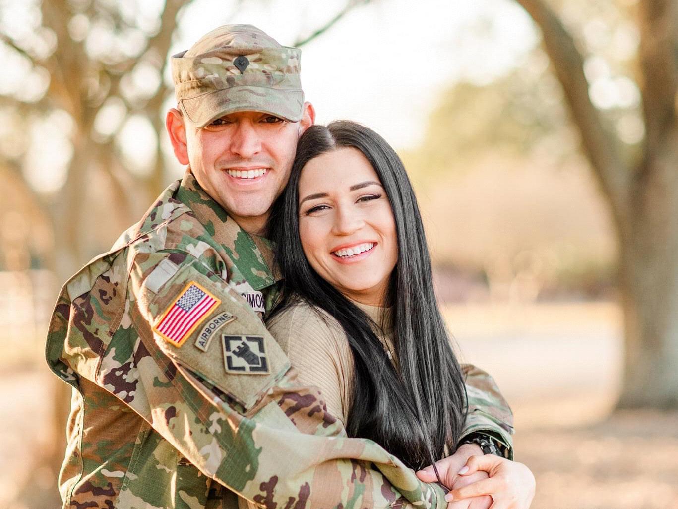 The Wedding Website of Erica Aranyosi and Dustin Simoneaux