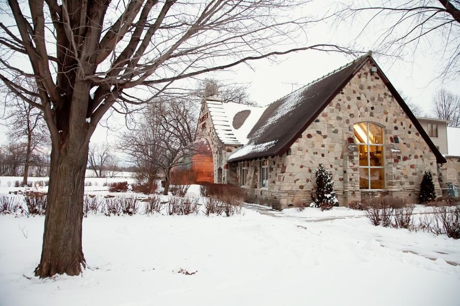 The Wedding Website of Holly Phillips and Keith Hernandez