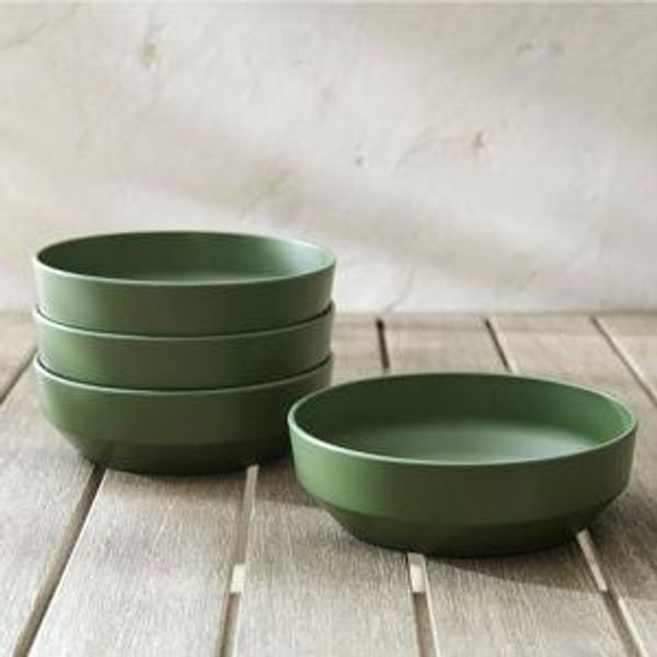 Modern Melamine Outdoor Dinnerware (Green Pasta Bowls, Set of 4)