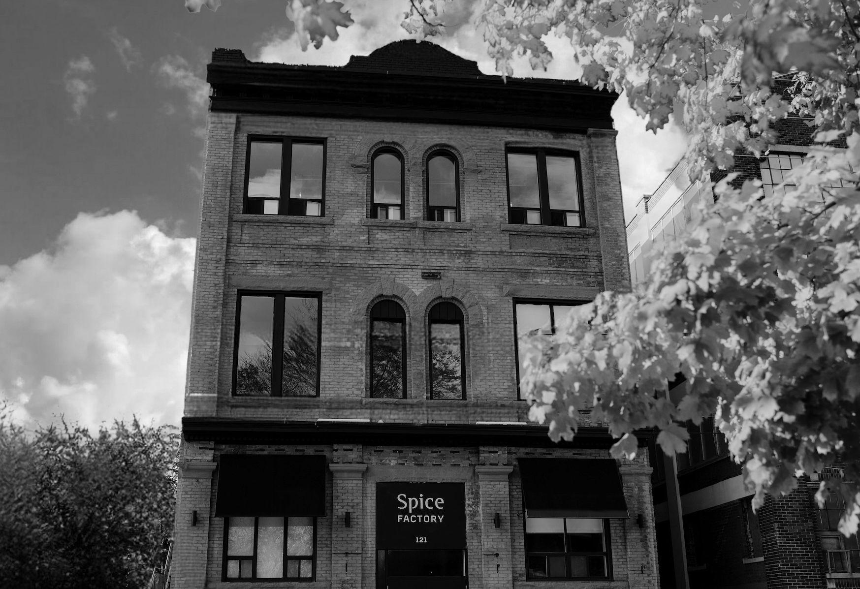 The Wedding Website of Liam Rodrigues and Paige Leedale