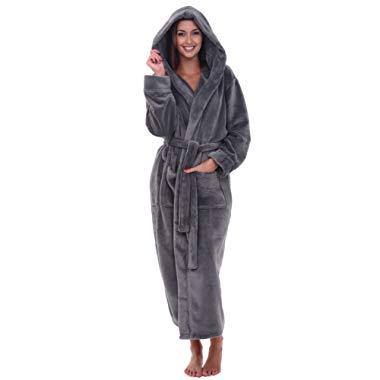 Alexander Del Rossa Women's Plush Fleece Robe with Hood, Warm Solid Bathrobe