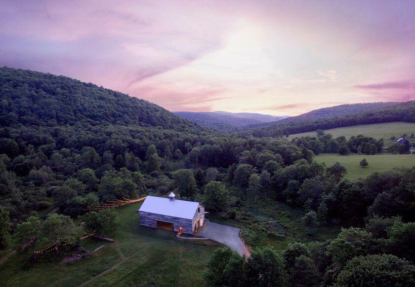 The Wedding Website of Laura Burbank and Daniel Cohen