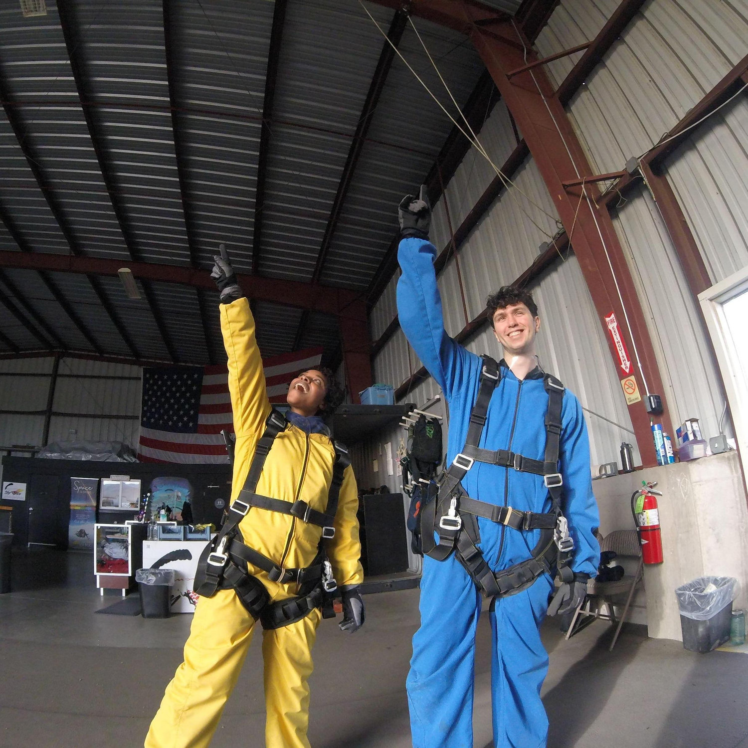 We finally went skydiving to celebrate Coby's newly patched up lungs ♡