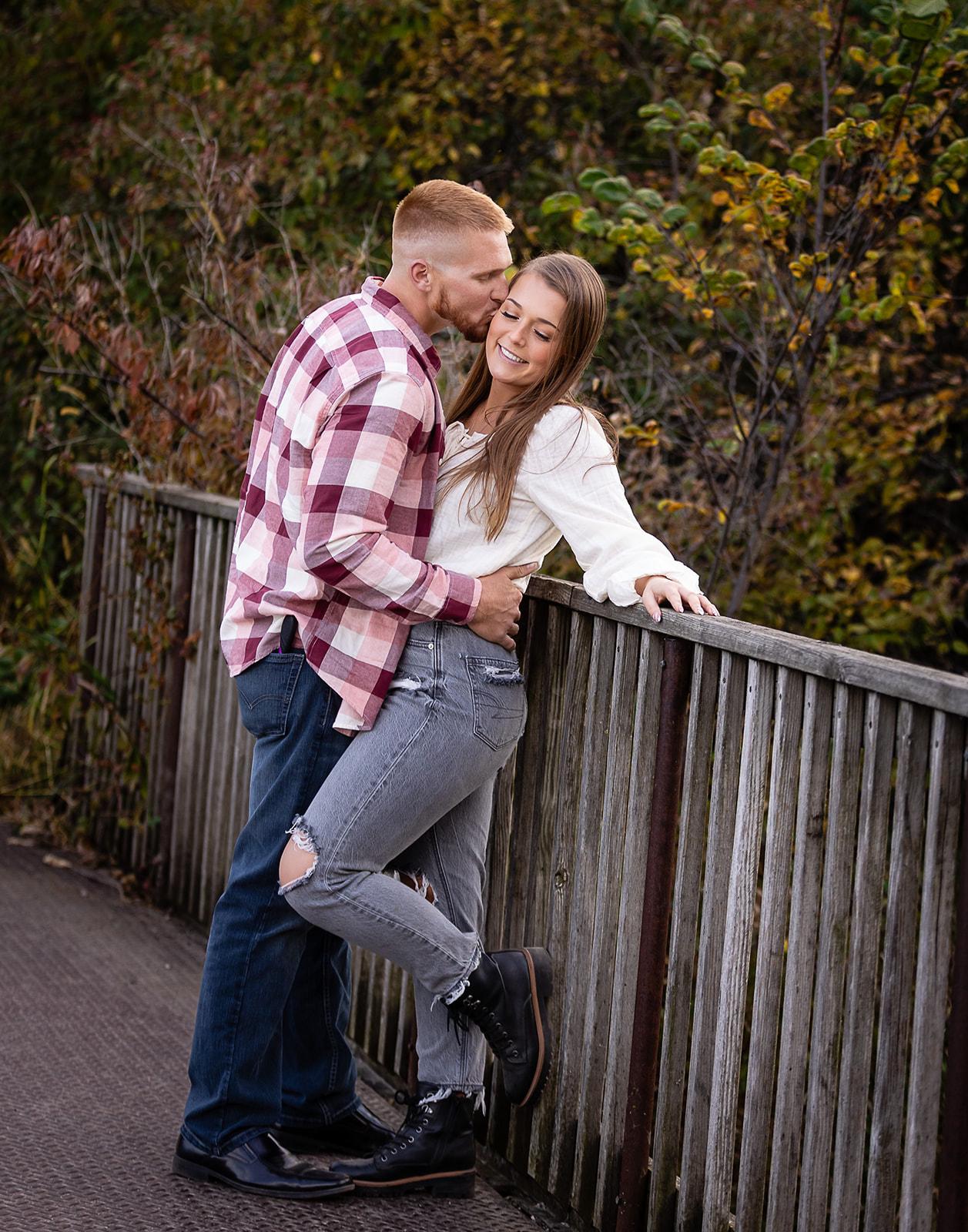 Engagement photos, fall session (Oct. 2022)