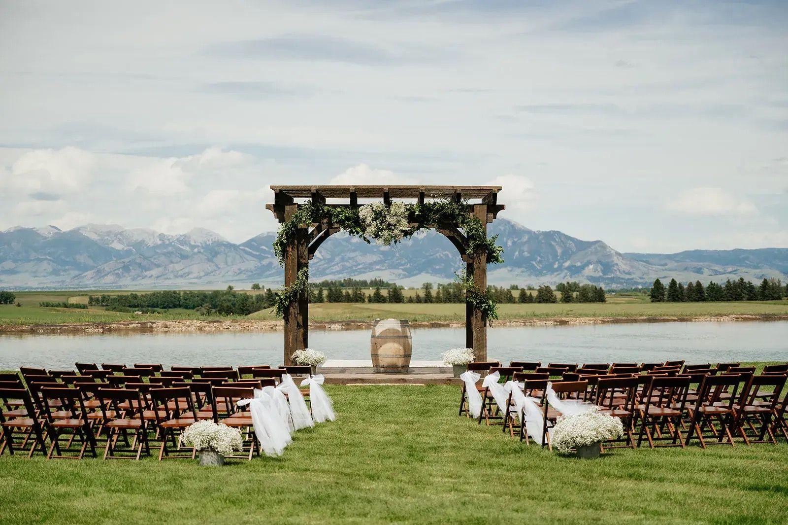 The Wedding Website of Laura Bradley and Brendan Beucler