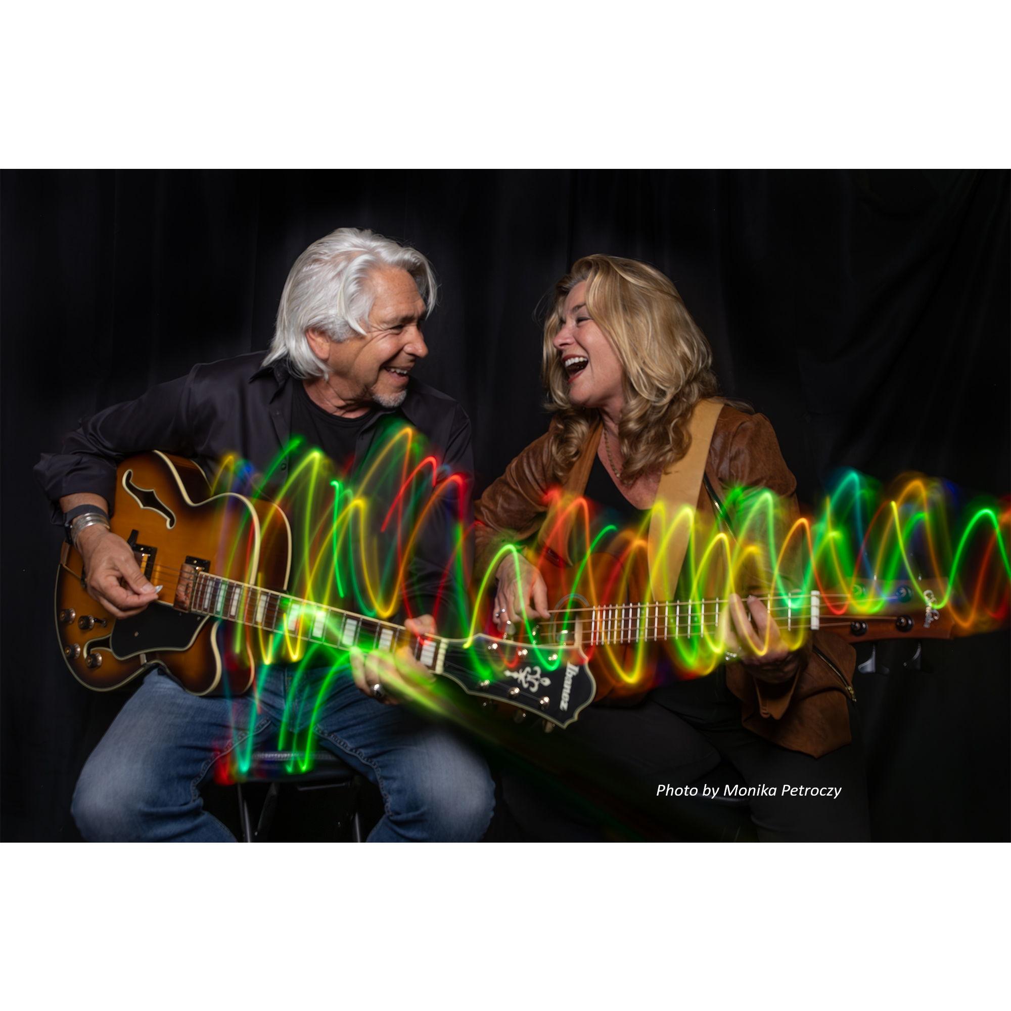 Photo by Moni Designs https://www.monidesign.com/