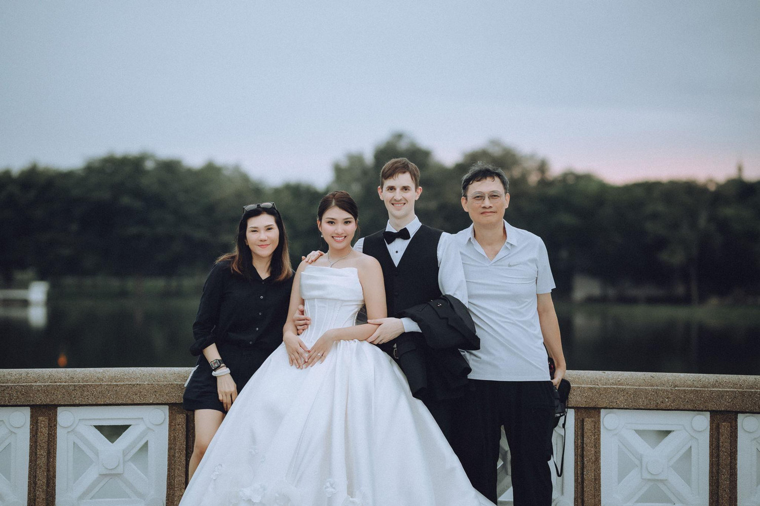 The Wedding Website of Benjamin Merz and Chalisa Chalitbhan