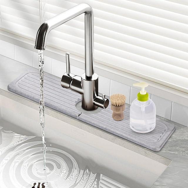 Faucet Mat for Kitchen Sink, Diatomite Instant Drying Stone Kitchen Sink, Diatomite Stone Faucet Mat for Kitchen Sink ＆ Bathroom Counter, Dry Quickly to Prevent Moisture Buildup (Gray, 23.6*3.9Inch)