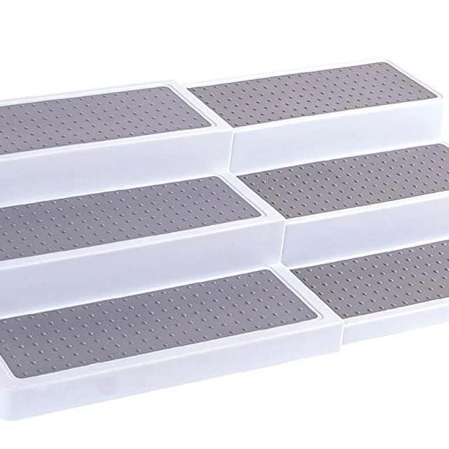 3–Tier Expandable Spice Rack - Adjustable Length, Stability with Non-Skid Shelf, Three Tiers for Easy Visibility, Organizer for Kitchen Cabinet, Pantry or Countertop.