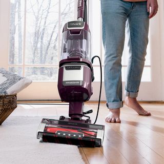 Rotator Pet Lift-Away ADV Upright Vacuum