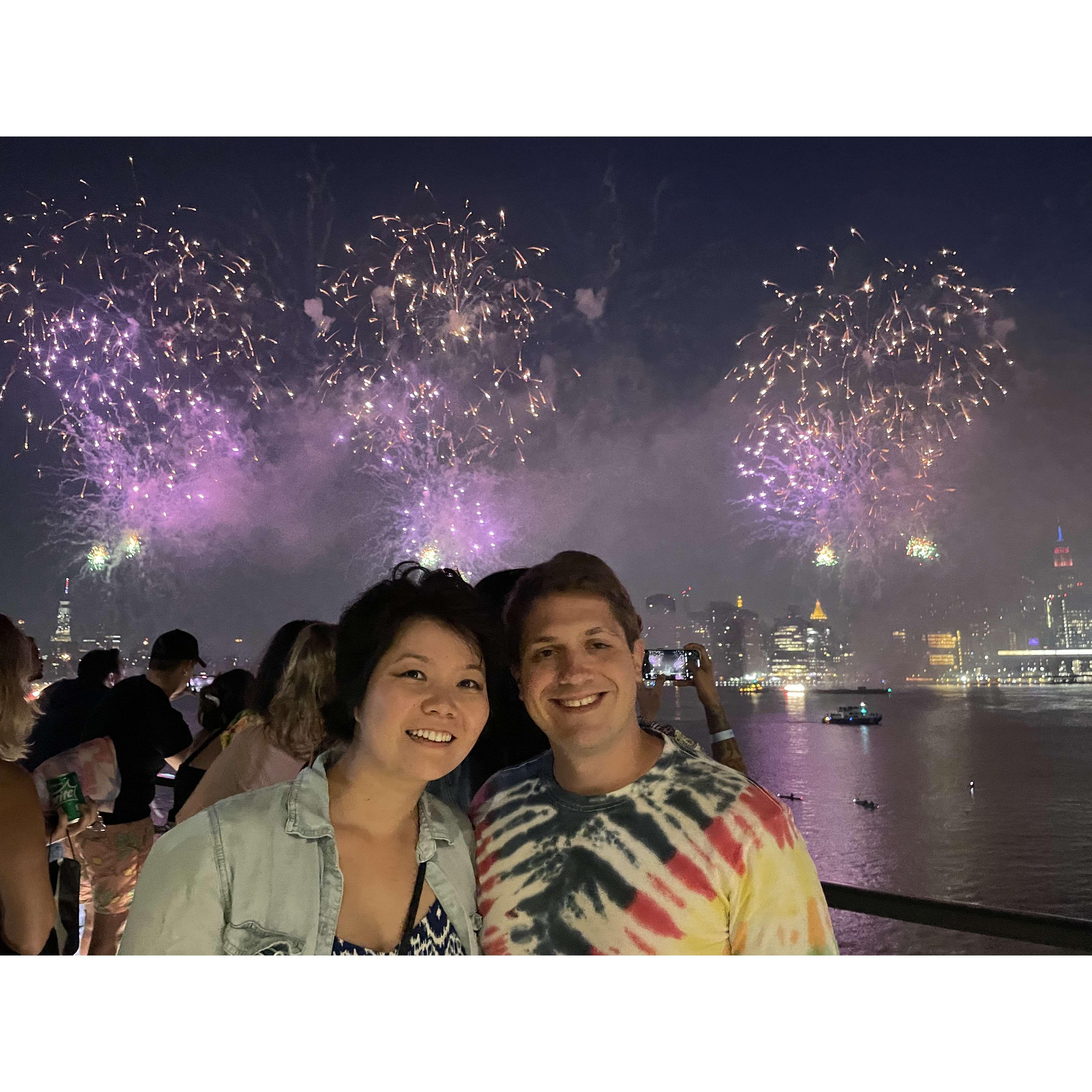 July 4th fireworks at Brooklyn waterfront.