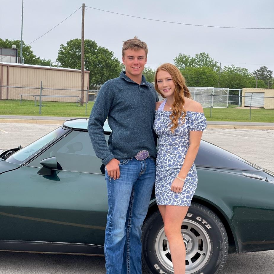 Babies going to sophomore year athletic banquet