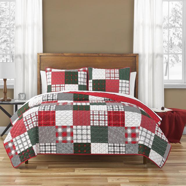 Mainstays Reversible Patchwork Print Quilt and Sham Set, Multiple Sizes