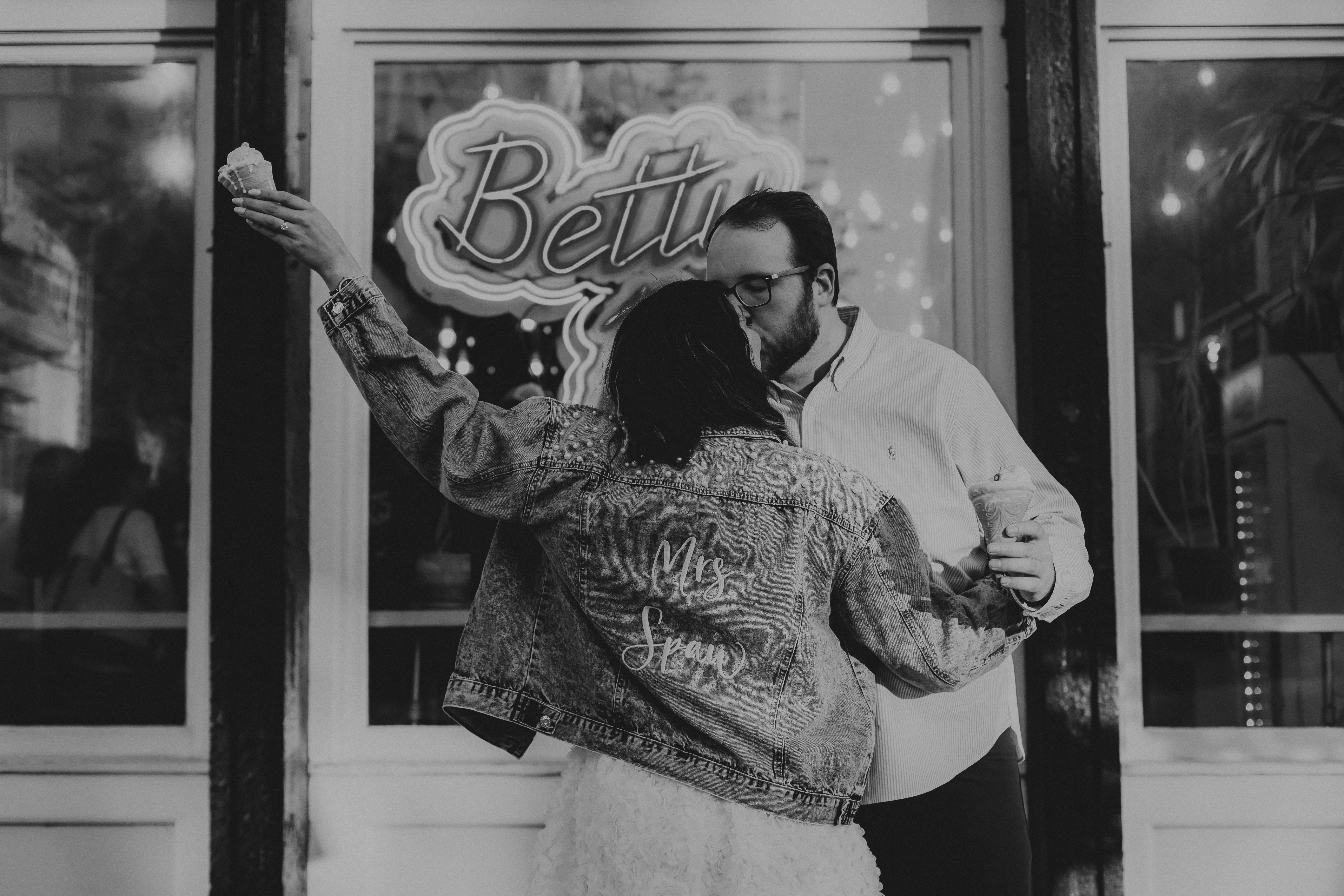 The Wedding Website of Alicia Lamas and Parker Spaw
