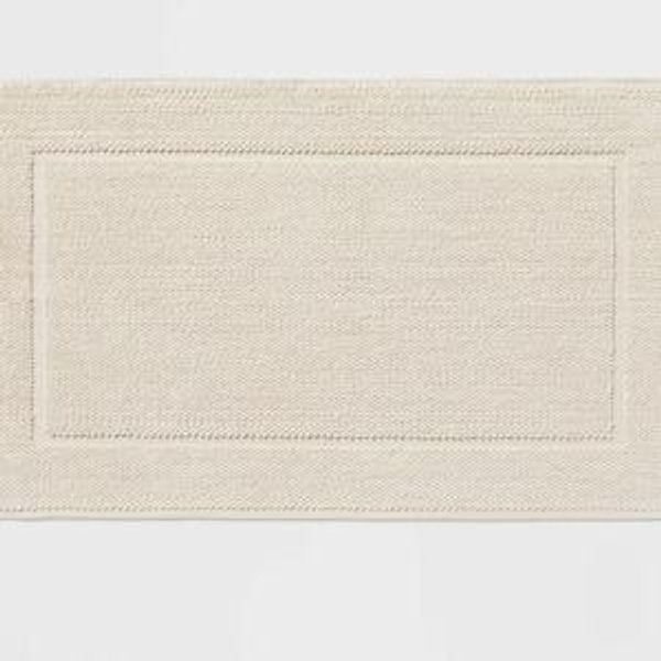 21"x34" Spa Plush Bath Mat - Threshold™