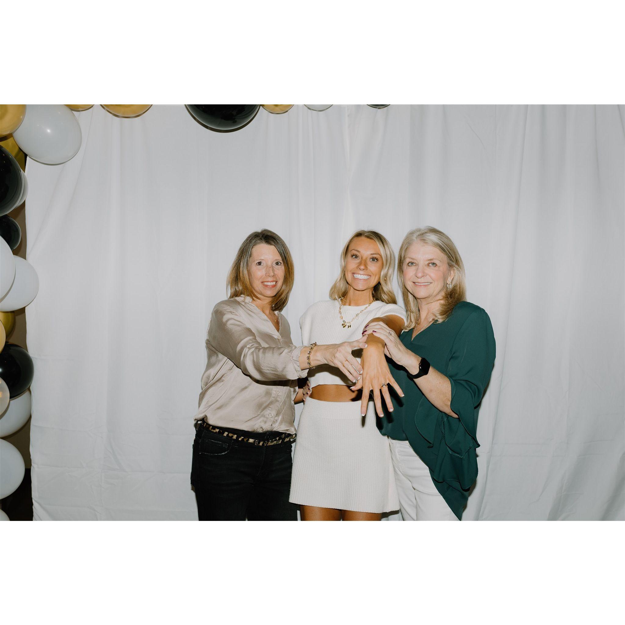 A moment for the moms <3