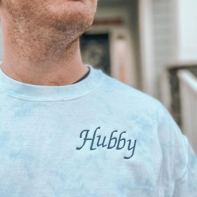 Embroidered Hubby tie dye sweatshirt || Hubby sweatshirt || Hubby tie dye sweatshirt || Hubby loungewear