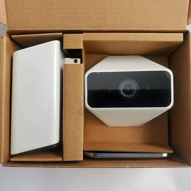 Xfinity Xchc2AEW Home Wireless Security Camera 720p Hd White Model SCHX4AEW