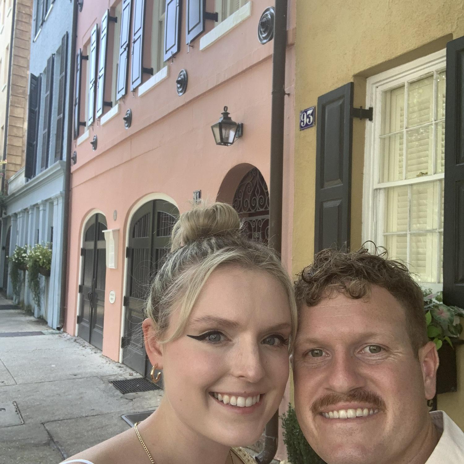 Exploring Rainbow Row in Charleston!