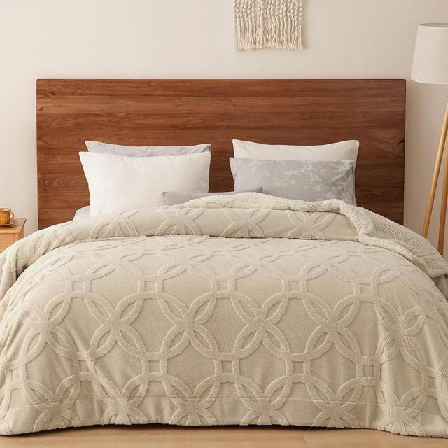 PHF Soft Sherpa Fleece Blanket King Size for Bed, 510GSM Fleece Lightweight Yet Warm Blanket, No Shed No Pilling, 108" x 90", Tufted Jacquard Cozy Thick Bed Throw for Home Decor, Oak