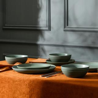 Elio 24-Piece Dinnerware Set, Service for 8
