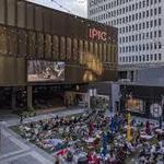 IPIC Theater & Politan Row Food Court