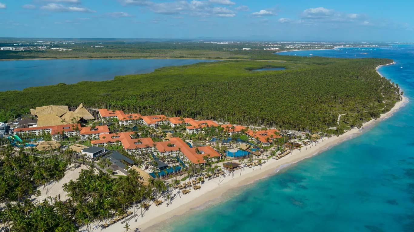 The Wedding Website of Karina Watier and Dillon Paulovkin