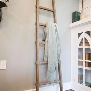 Wooden Display Ladder