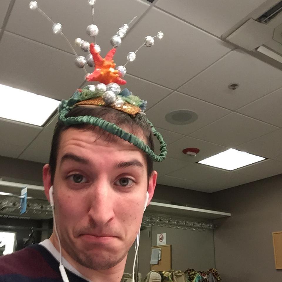 Kyle bored in Sara's dressing room.