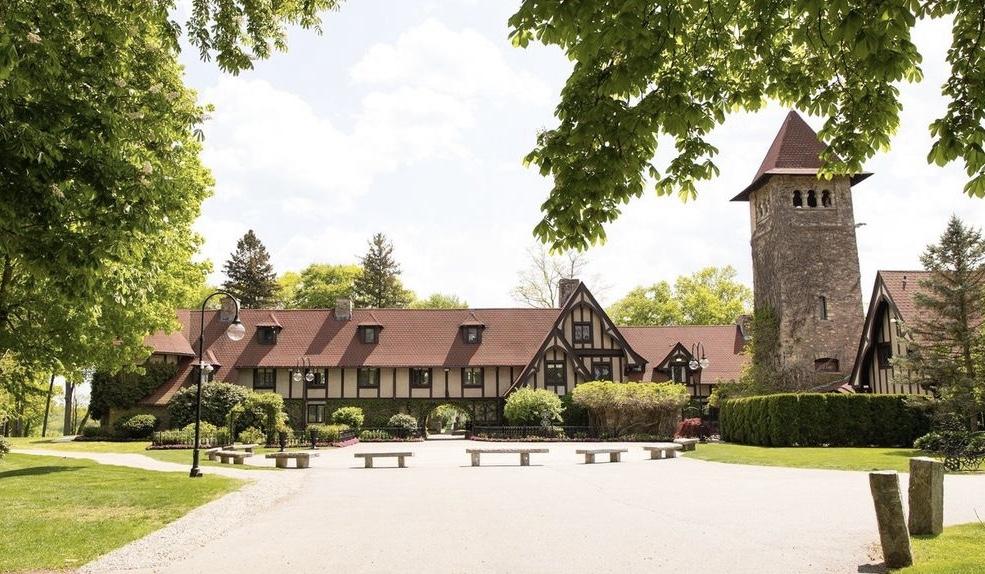 The Wedding Website of Alyssa Sarracini and Ryan Graeb