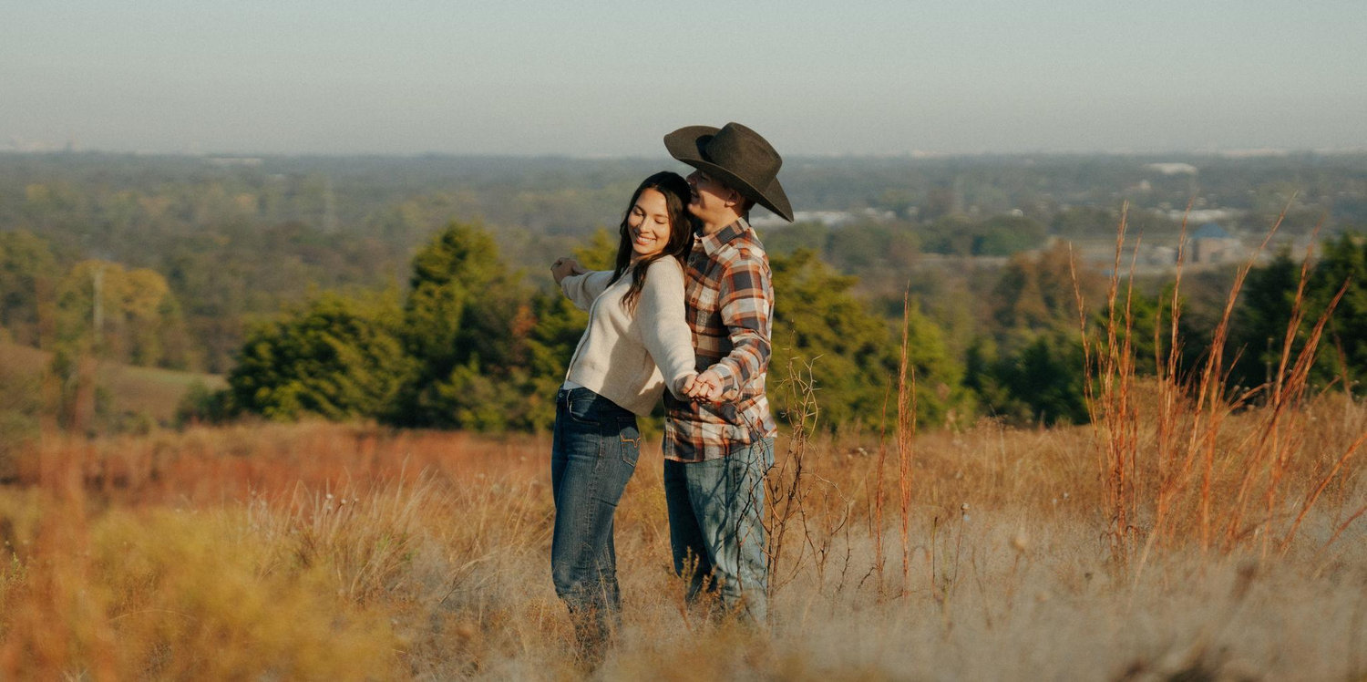 The Wedding Website of Raquel Elena Rodriguez and Zachariah Thomas Morgan
