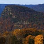 Vroman's Nose Hiking Trail