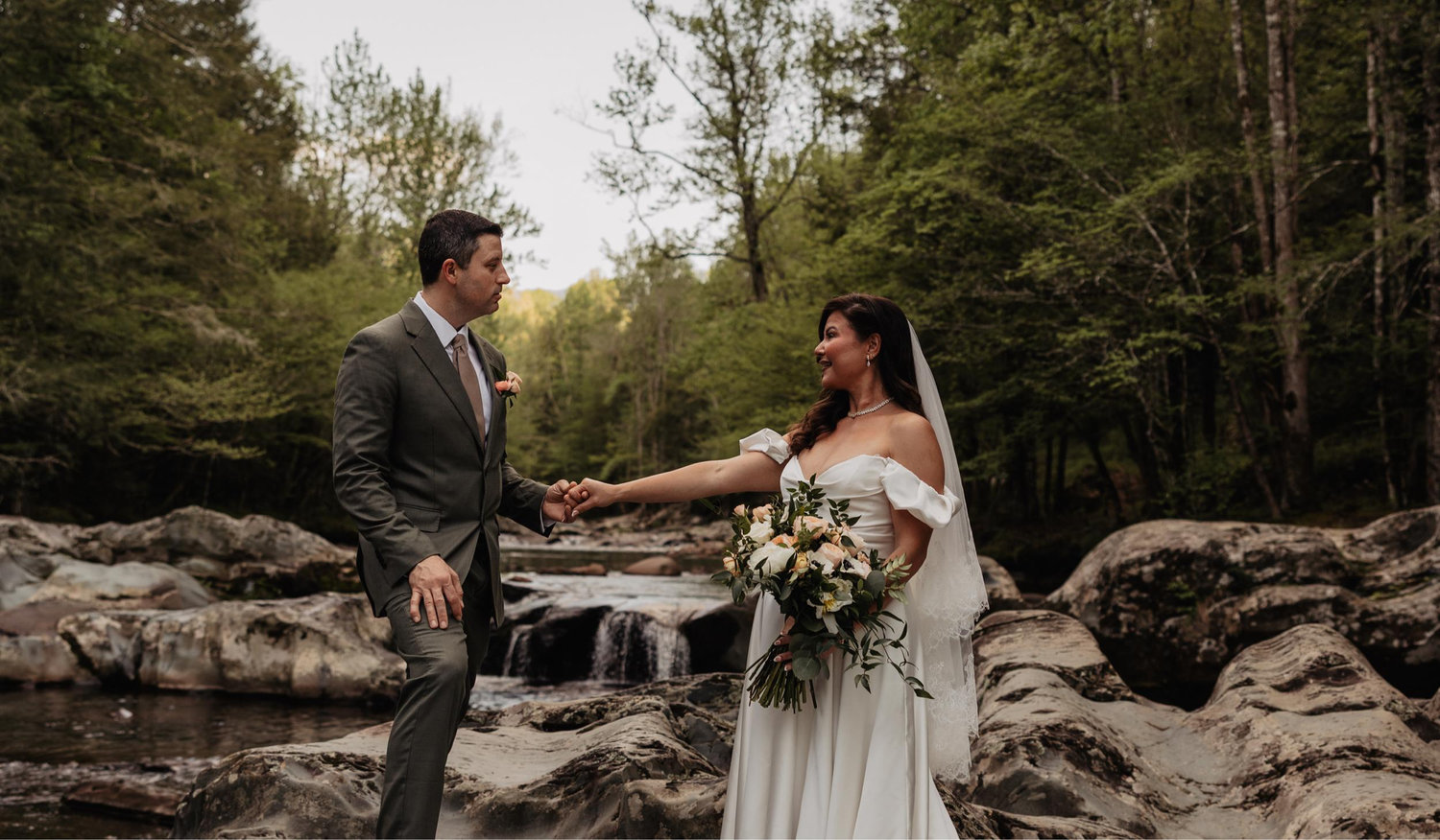 The Wedding Website of Nicole Beltran and Christopher Willis