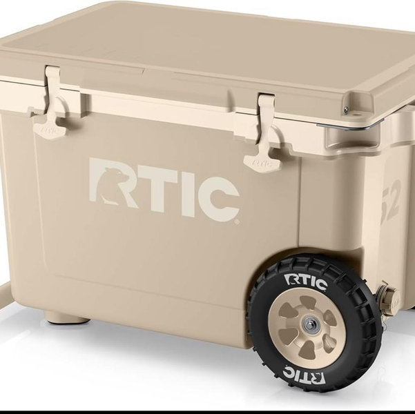 52 QT ULTRA-LIGHT WHEELED COOLER