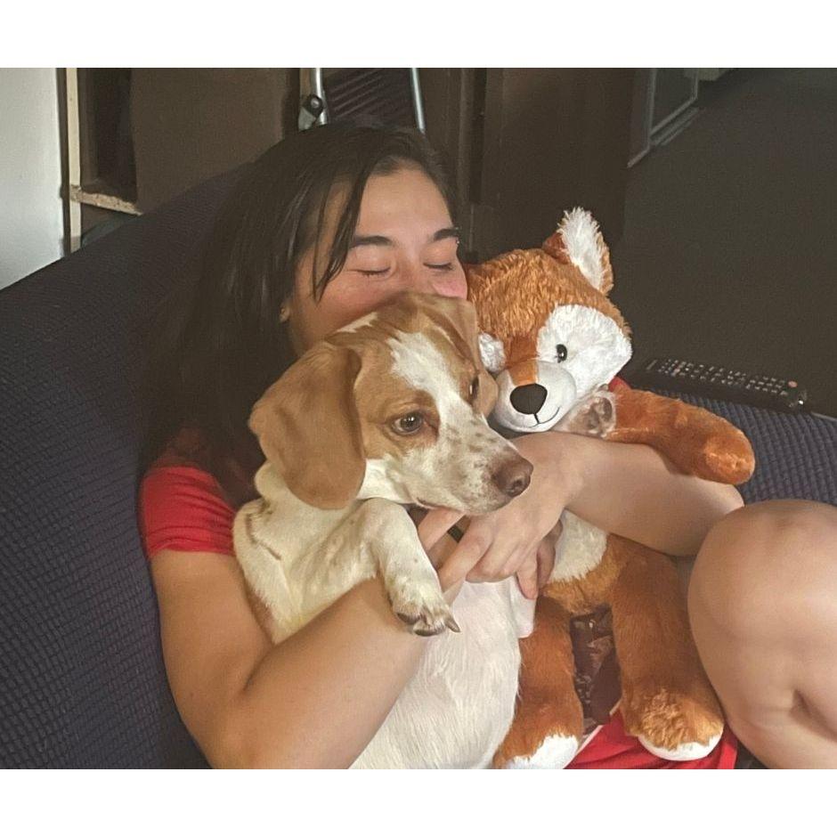 Norma hanging out with Bagel and Locke