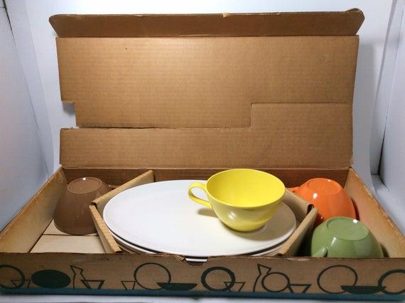 Vintage Melamine Hostess Set, Snack Set,Lenox Ware, Melamine Coffee Cups