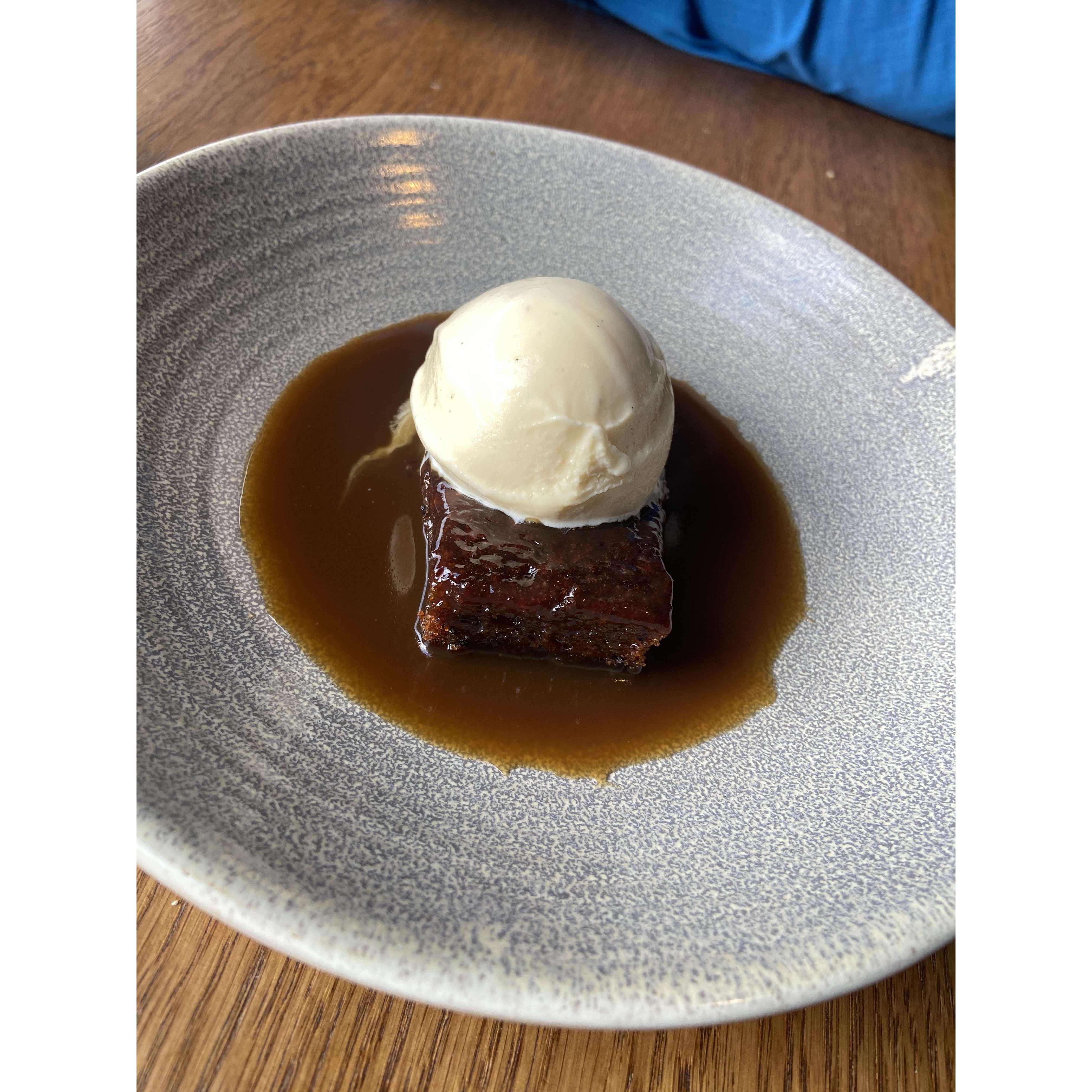 We also tried sticky toffee pudding for the first time. Even thinking about it makes me drool.