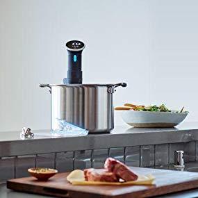 Anova Culinary Sous Vide Precision Cooker | Bluetooth | 800W | Anova App Included
