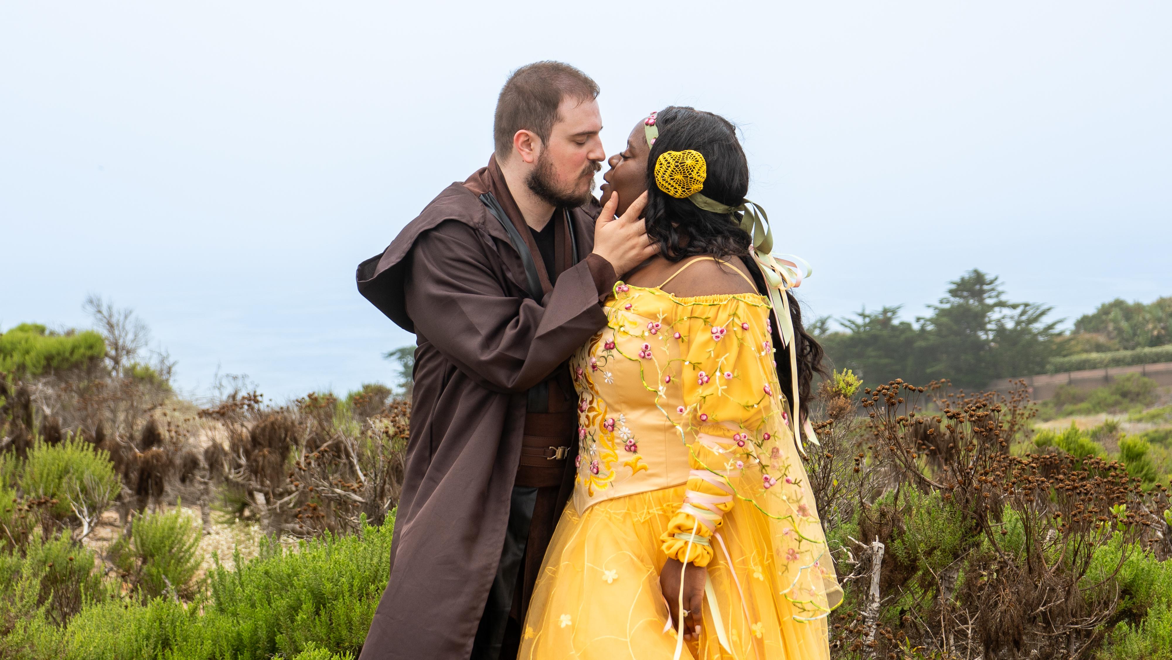 The Wedding Website of Javia Headley and Taylor Walker