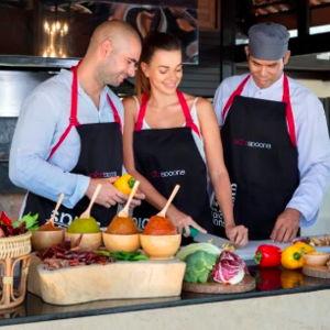 Honeymoon Experience - Spice Spoons Cooking Class (Cinnamon Package)