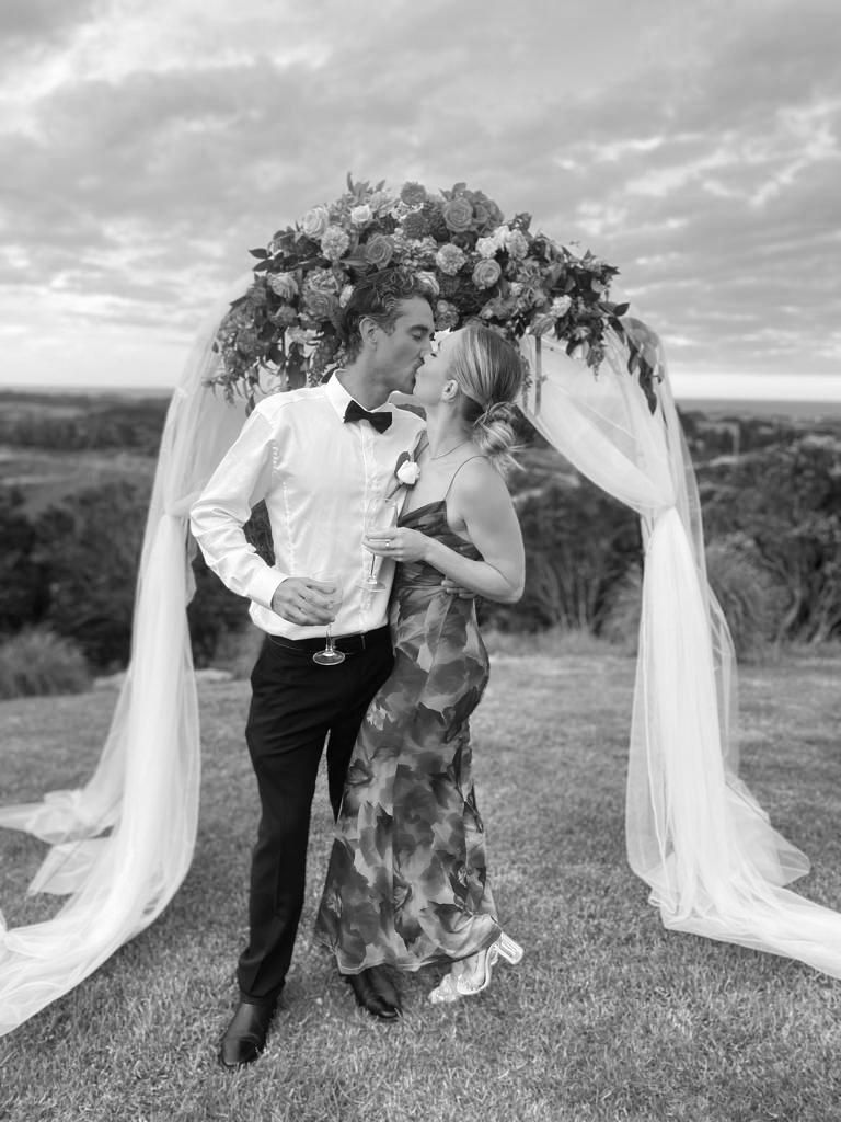 The Wedding Website of Allan Campbell and Vanessa Mahr