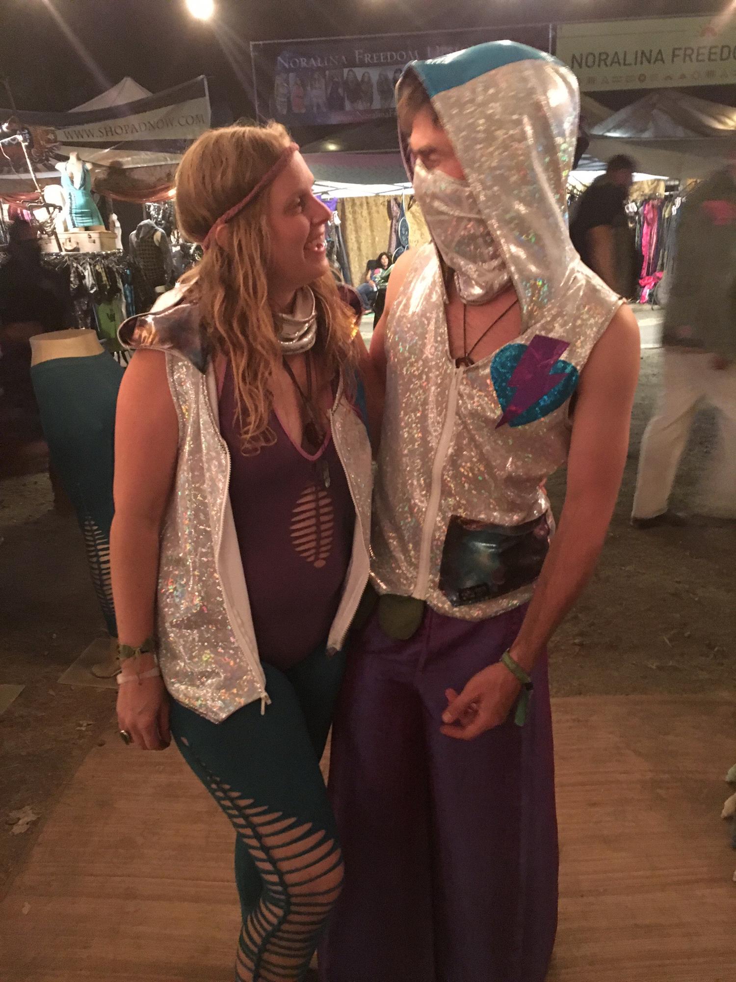 Who are those crazy cats? Symbiosis 2016