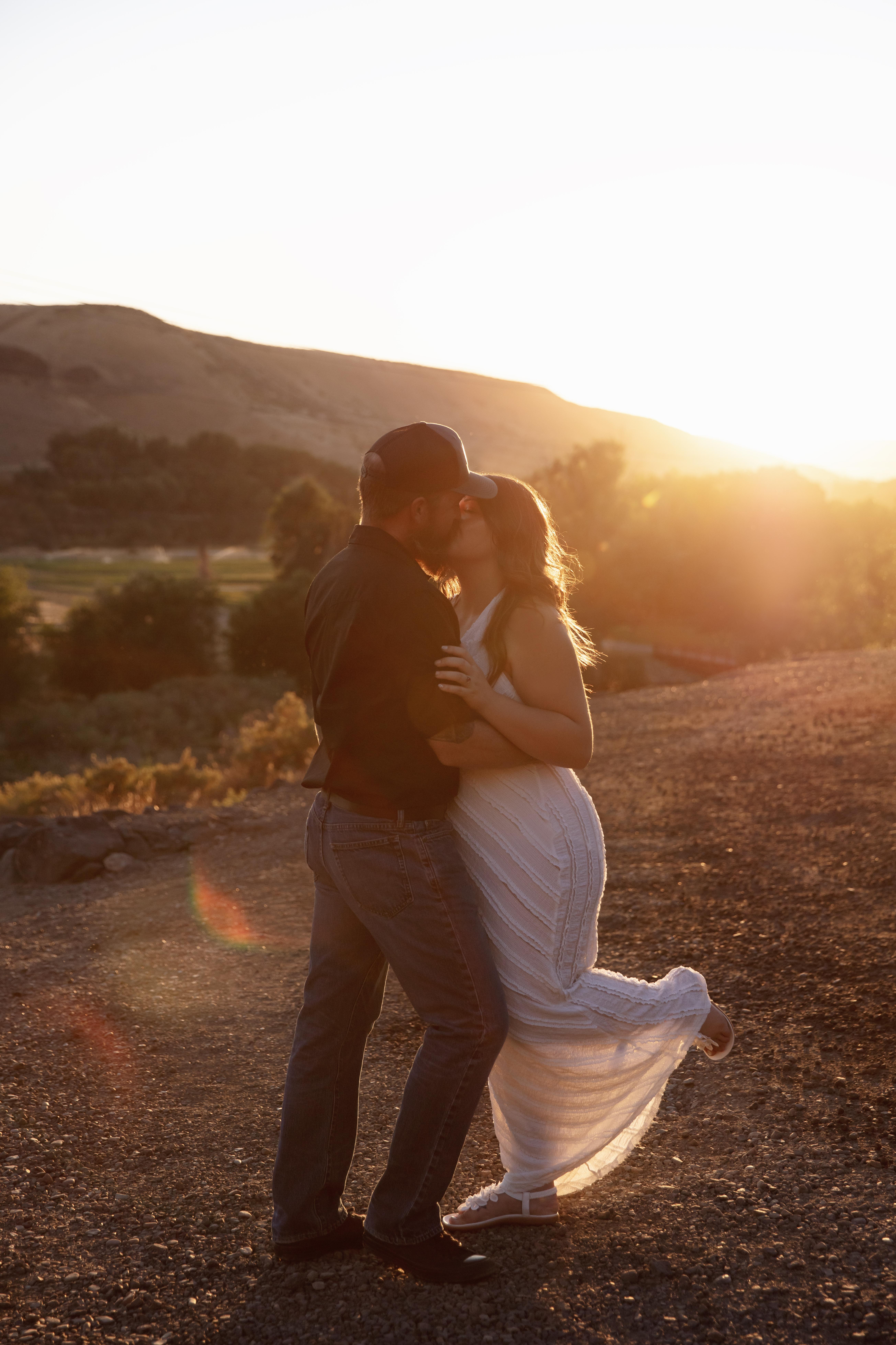 The Wedding Website of Shantel Scott and Chris Cassidy